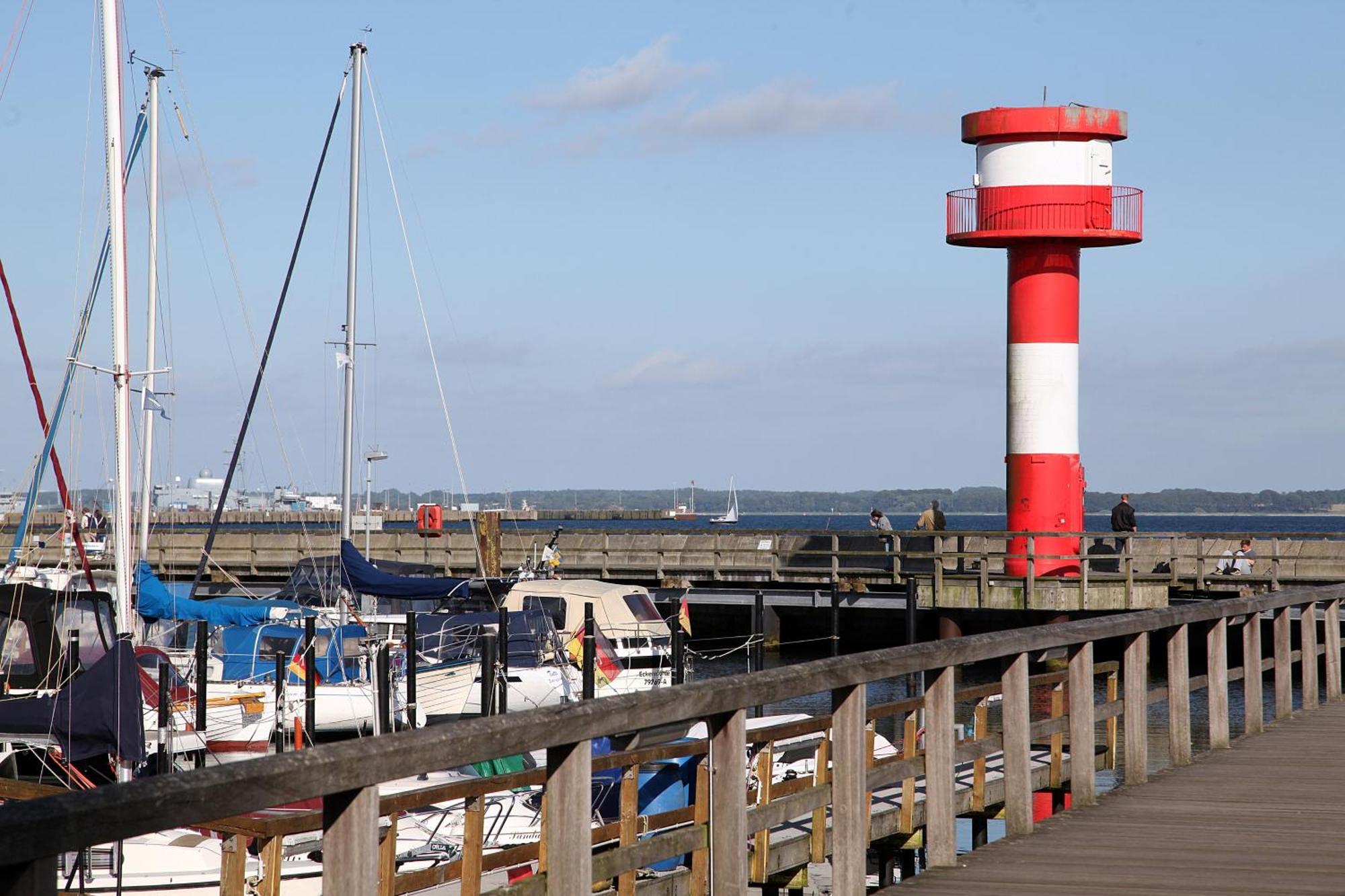Kleine Qualle Eckernförde Buitenkant foto